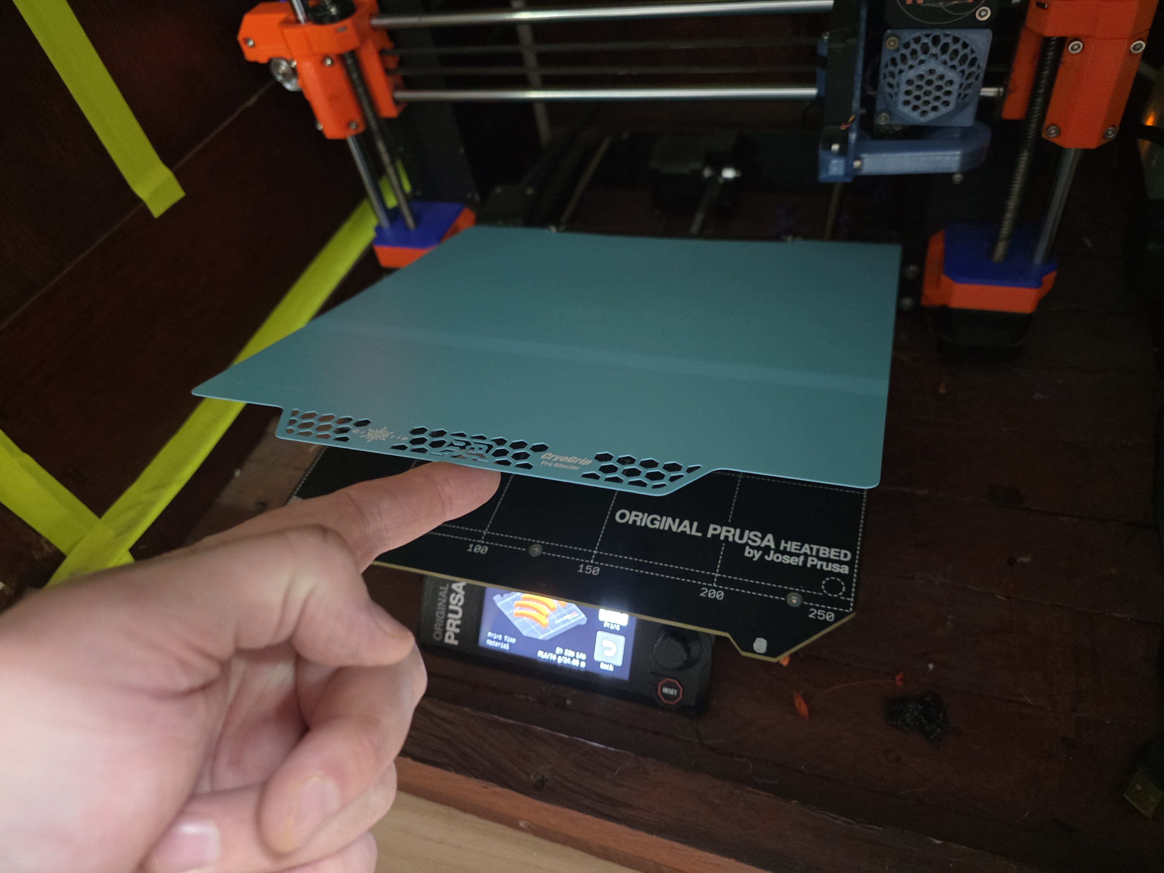Removing the flexible build plate