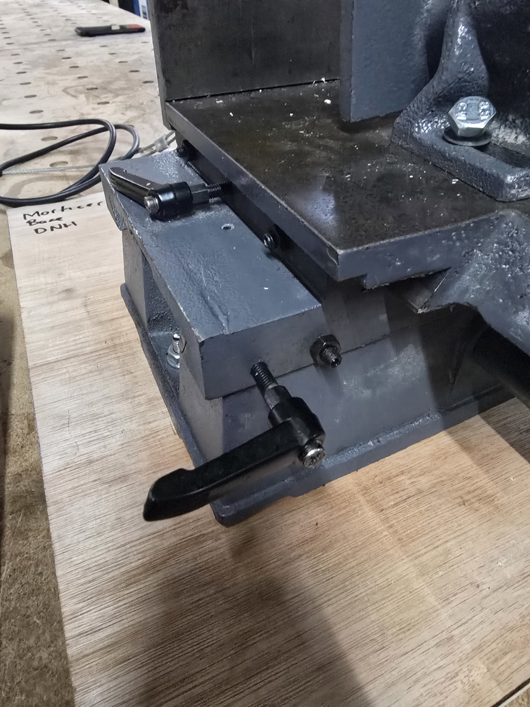 transverse lock